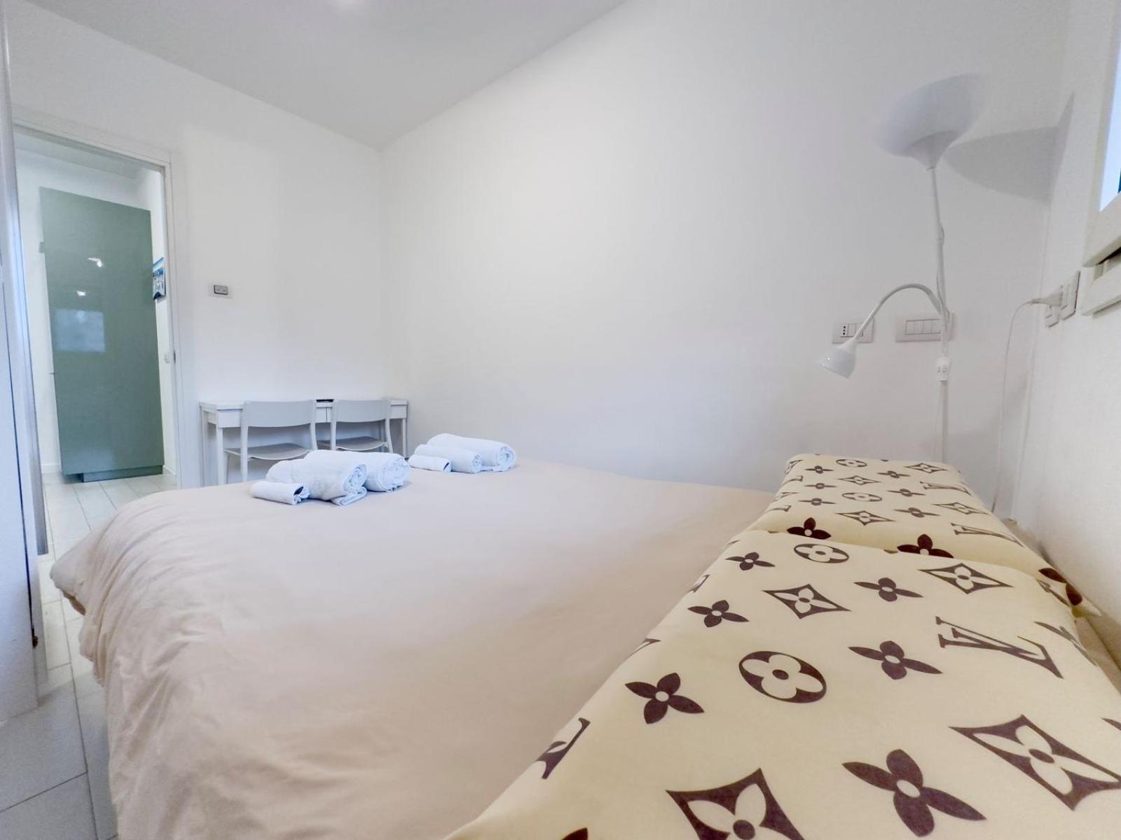 Luxury 3 Bedroom Apartment 100 Mq Next To Rho Fiera And San Siro Milan Bagian luar foto