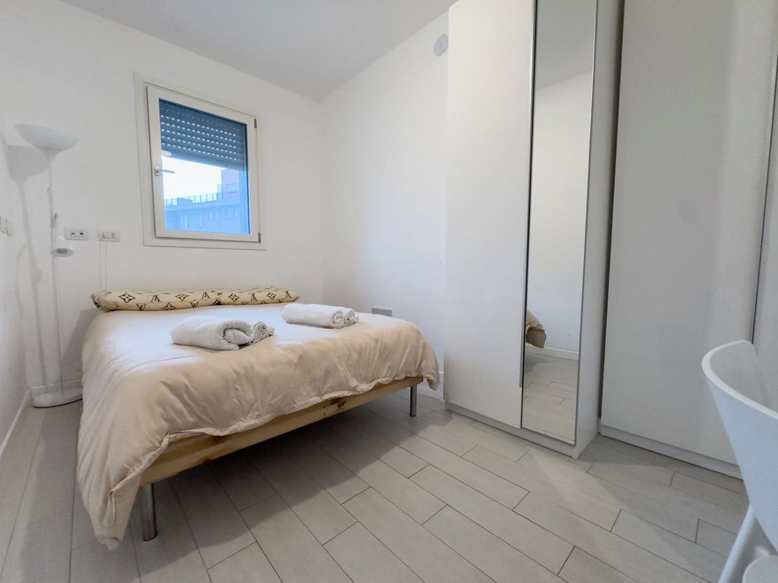 Luxury 3 Bedroom Apartment 100 Mq Next To Rho Fiera And San Siro Milan Bagian luar foto
